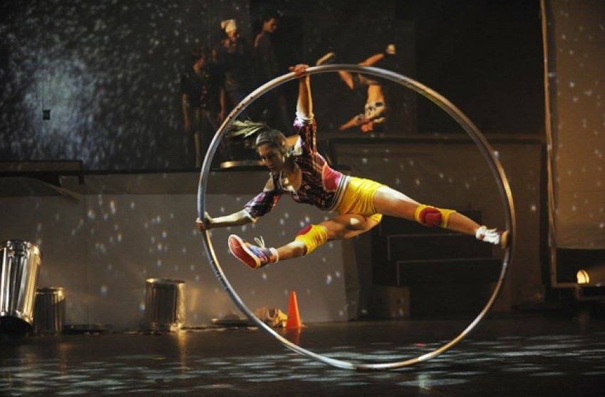 Win tickets to give away to Cirque Eloize at Nuffnang SG