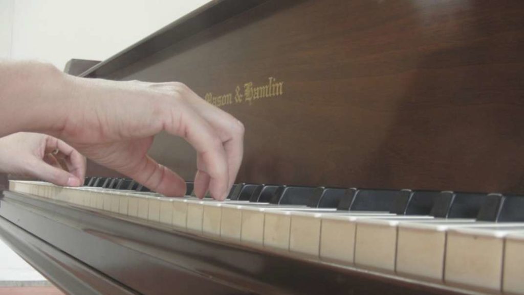 #Free #Udemy Course on Playing Piano Warm Up Exercises